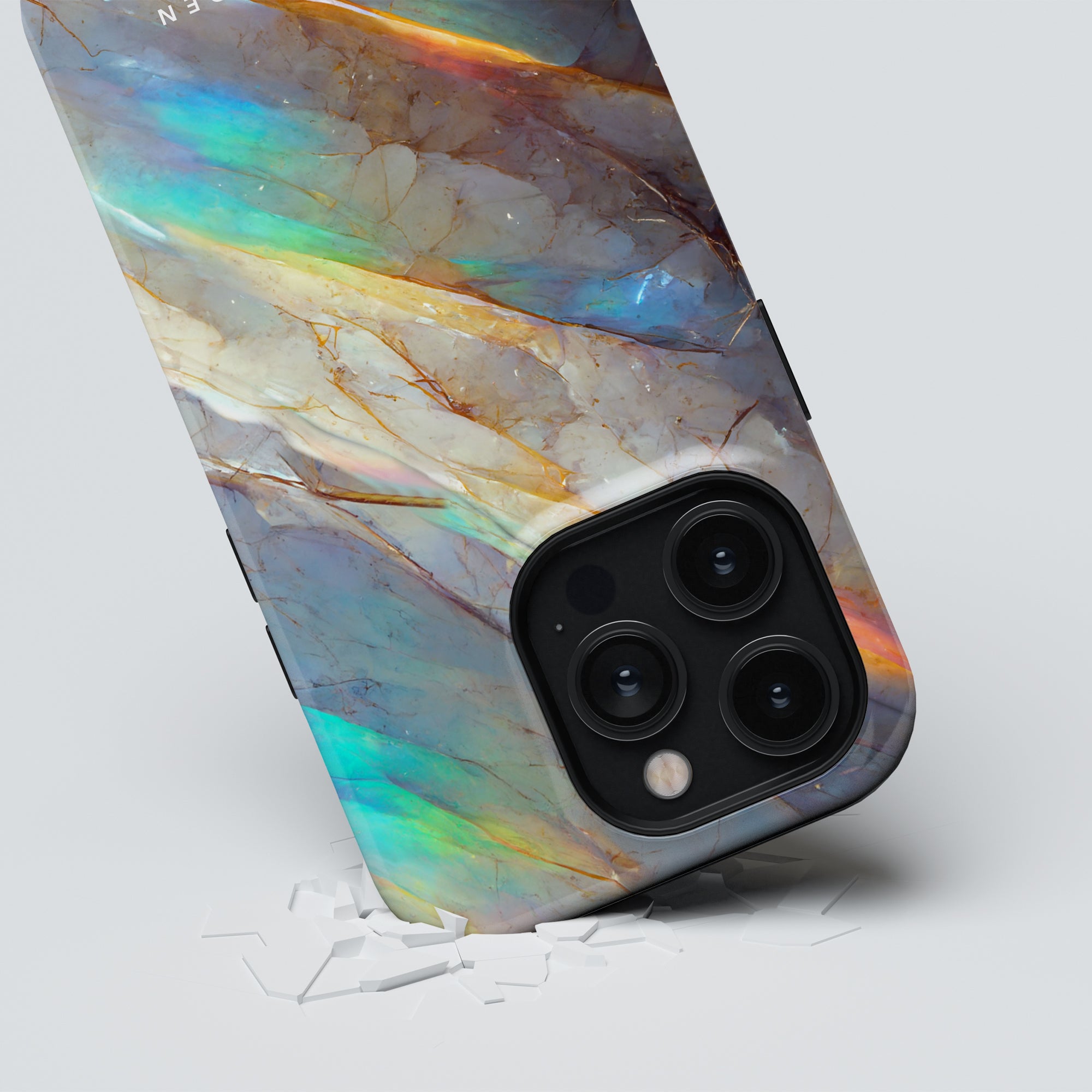 Crystal - Magsafe Tough Case - Roar Sweden