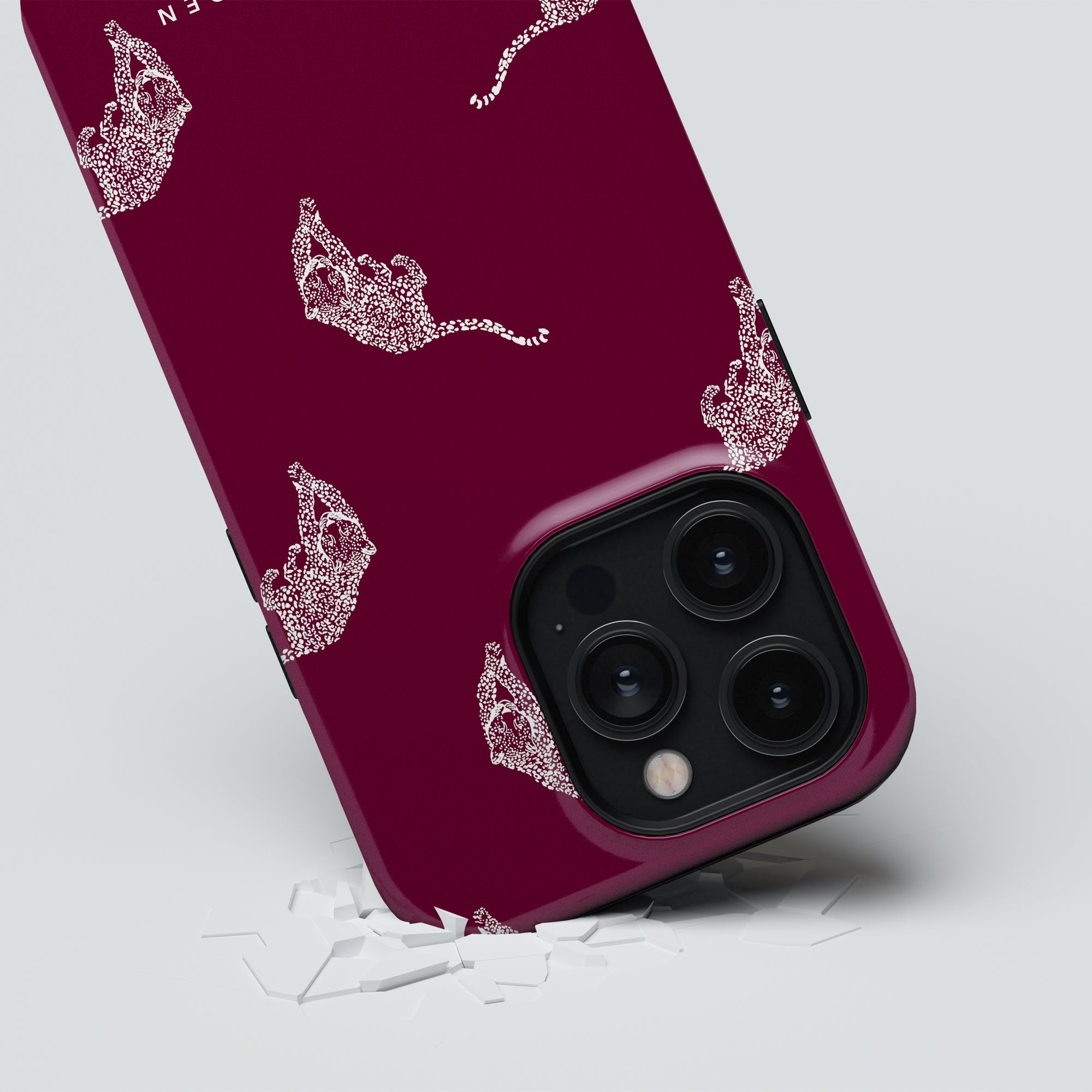 Kitty Burgundy - Magsafe Tough Case - Roar Sweden