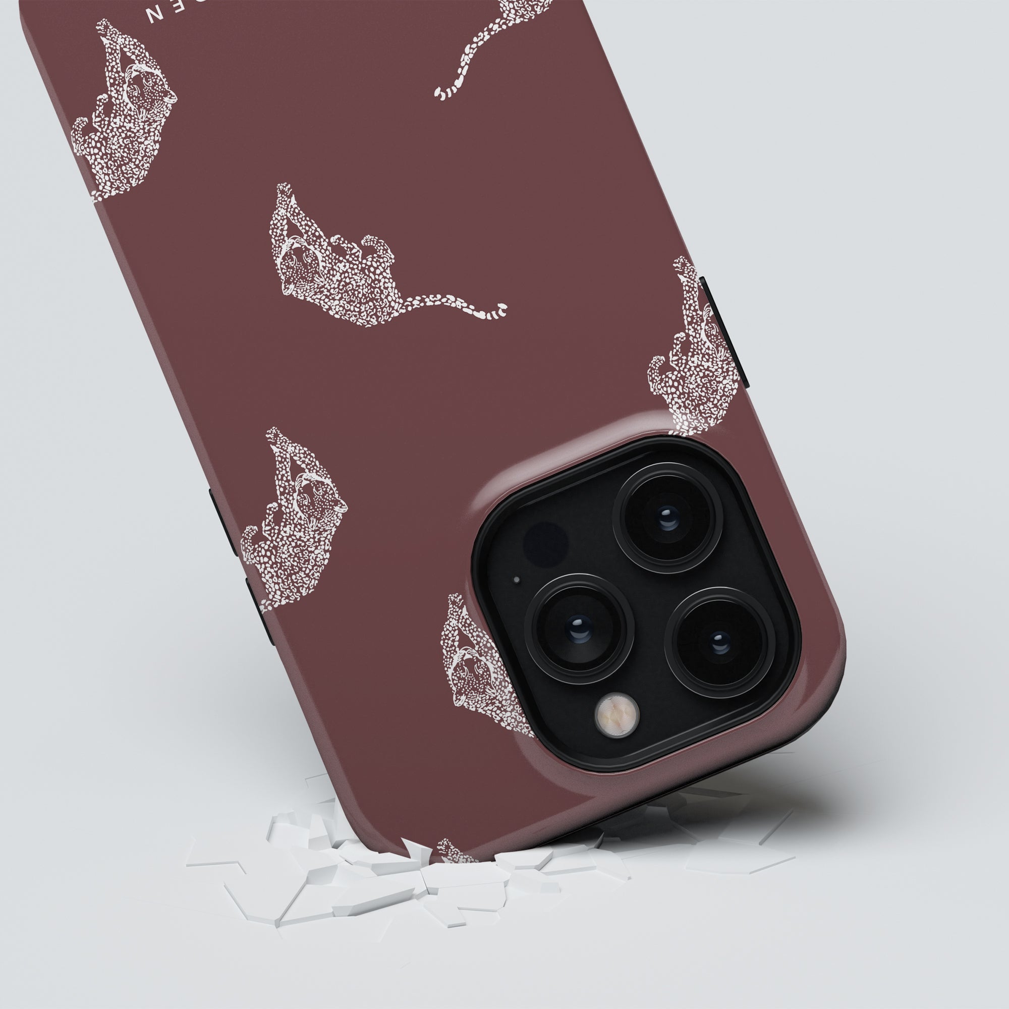 Kitty Burgundy New London - Magsafe Tough Case - Roar Sweden