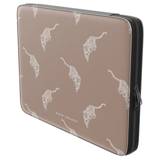 Kitty Chanterelle - Laptopfodral - Roar Sweden