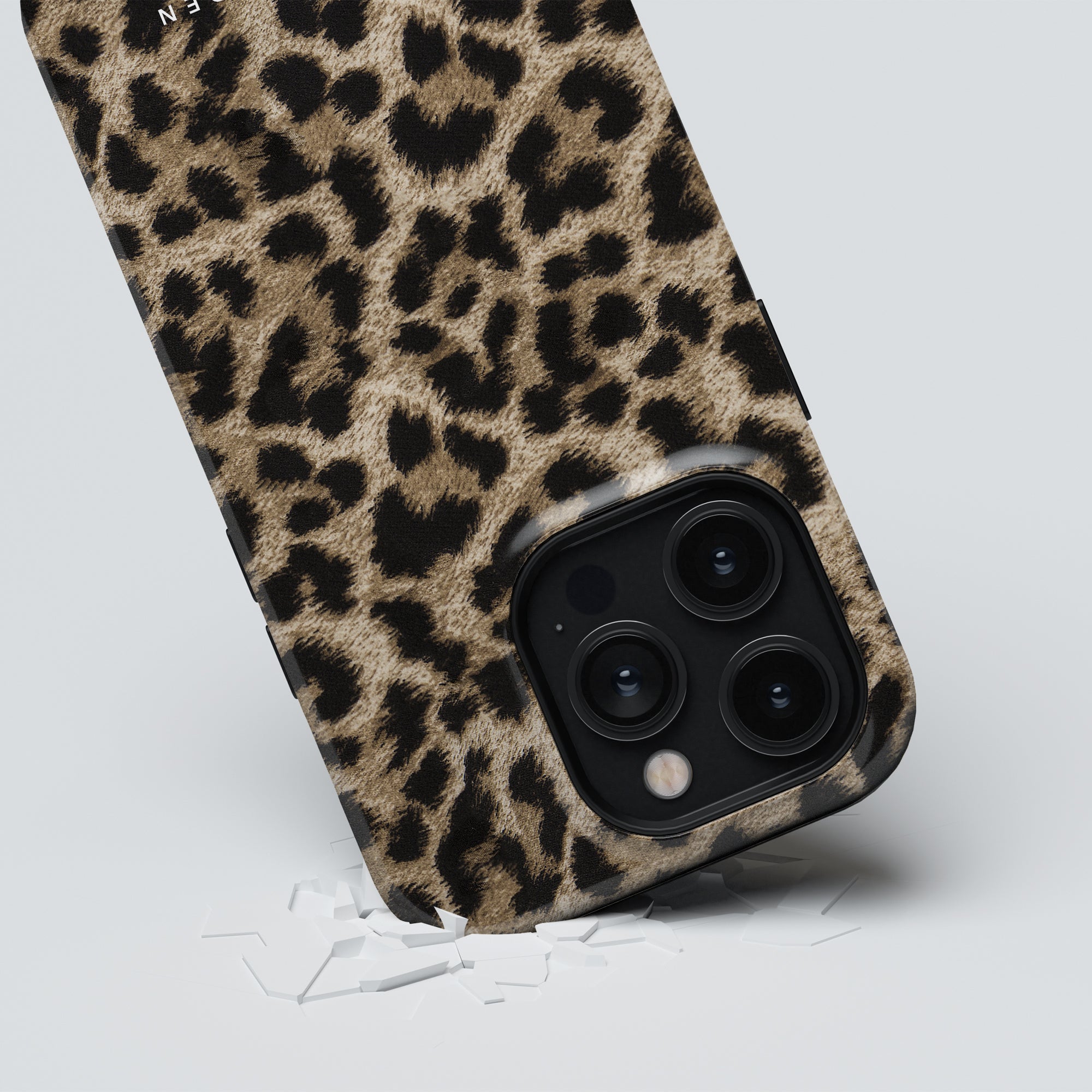 Leopard - Magsafe Tough Case - Roar Sweden