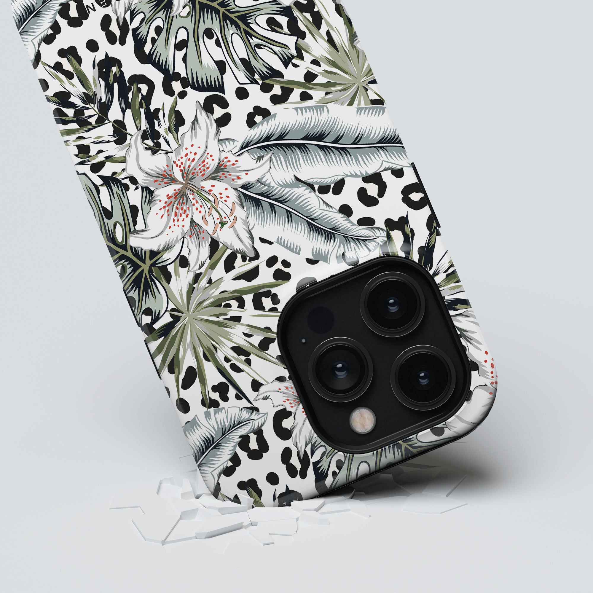 Lily - Magsafe Tough Case - Roar Sweden