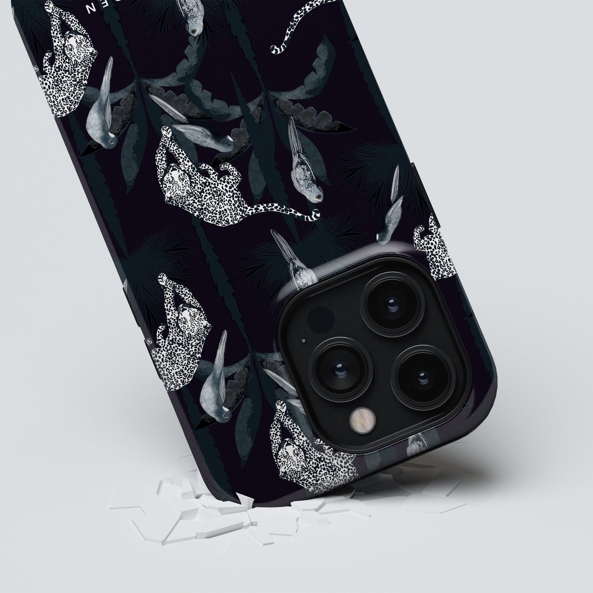 Melas - Magsafe Tough Case - Roar Sweden