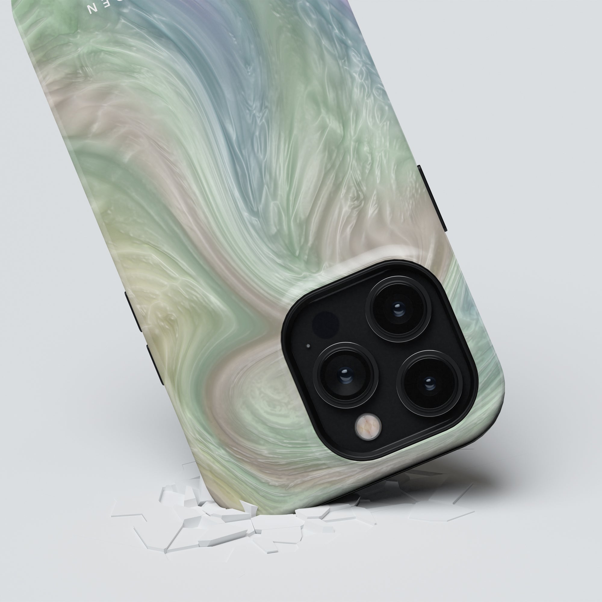 Nacre - Magsafe Tough Case - Roar Sweden