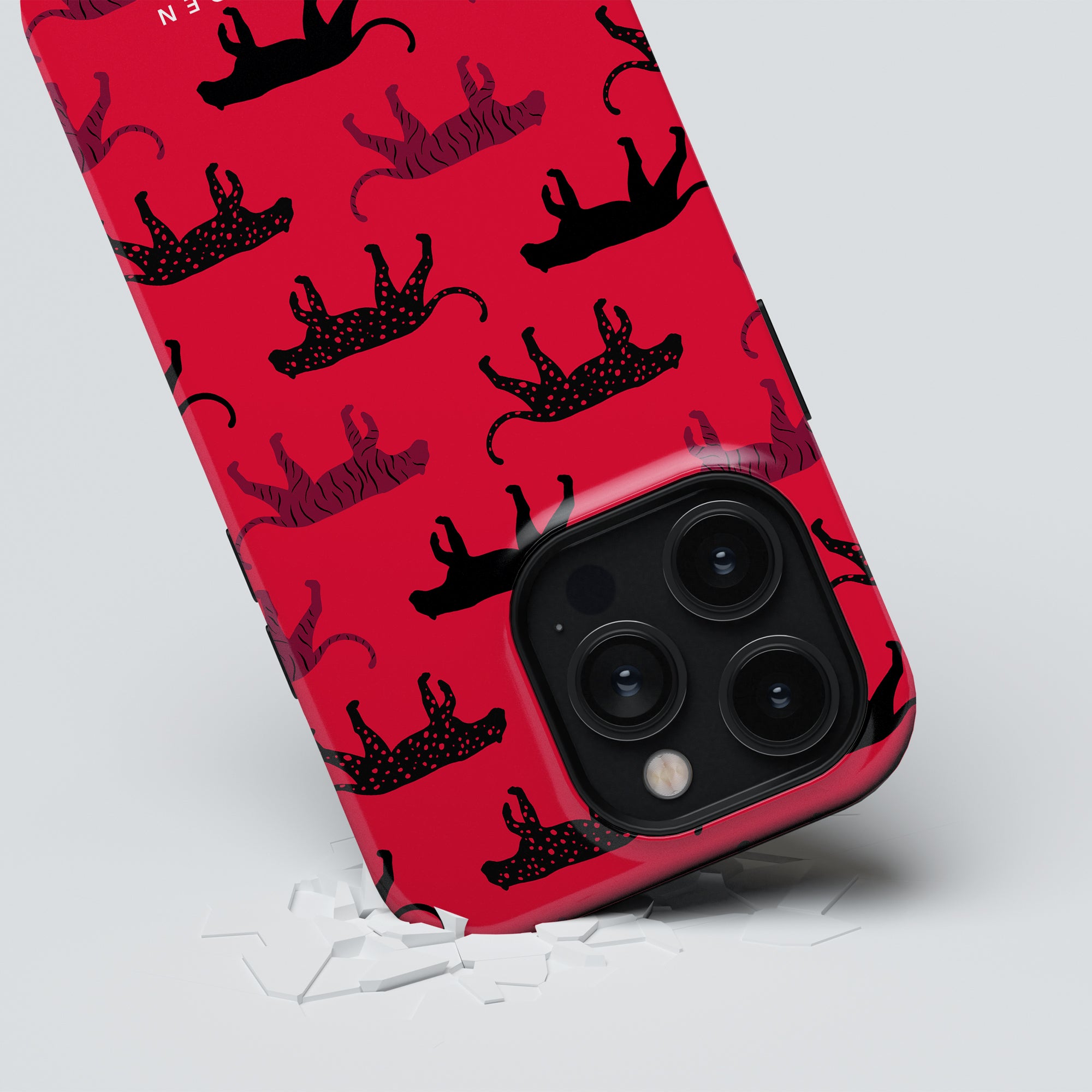 Scarlet Felidae - Magsafe Tough Case - Roar Sweden