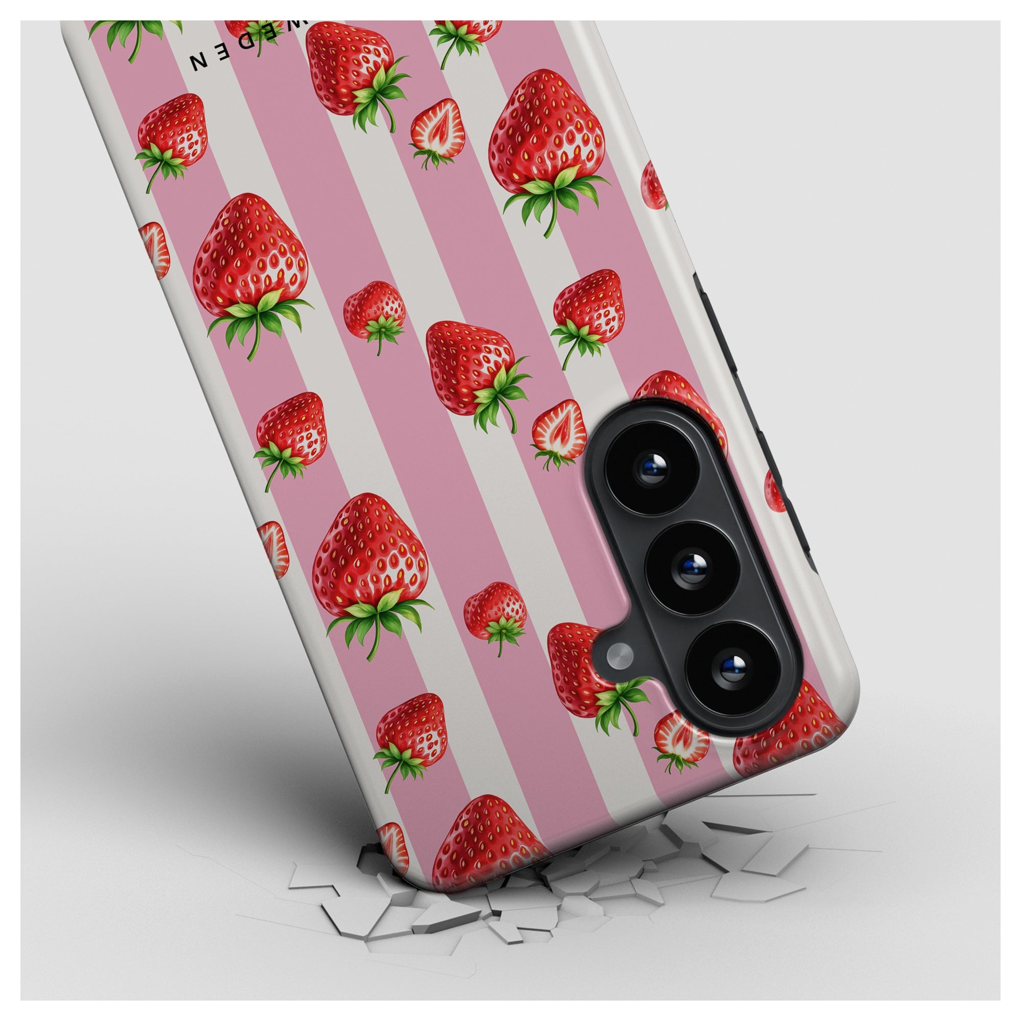 Strawberry Milk - Magnetic Tough Phone Case - Roar Sweden