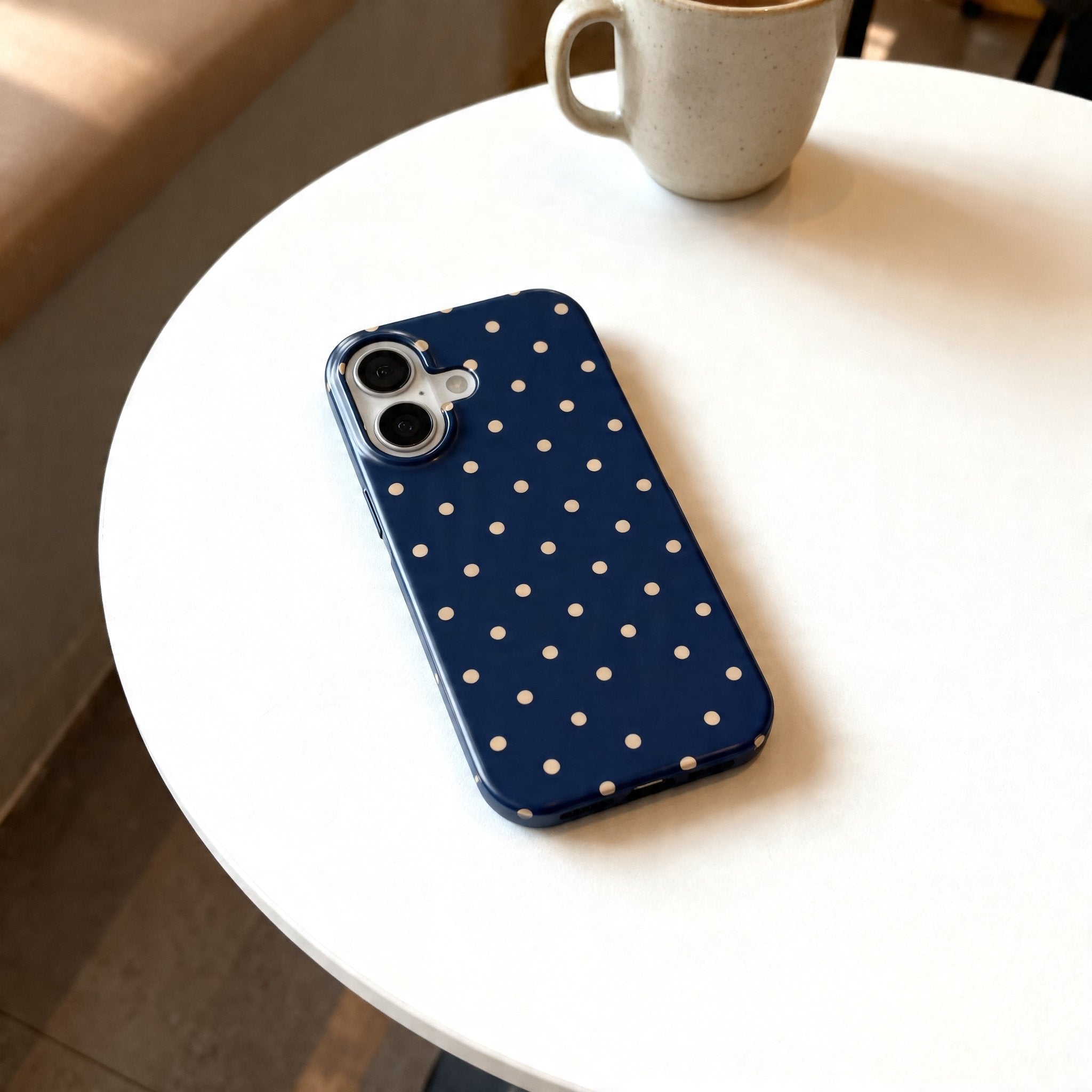 Minimalistiska mobilskal: stilrent utan att kännas tråkigt – guide - Roar Sweden