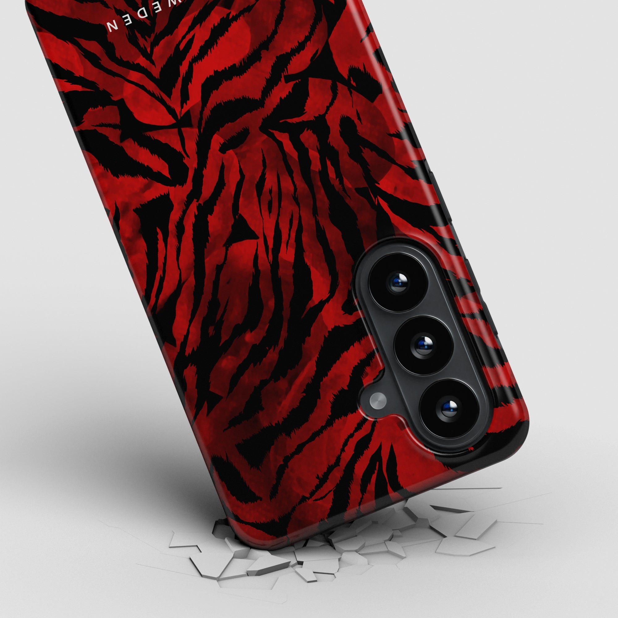 Tough mobilskal – Blood Tiger