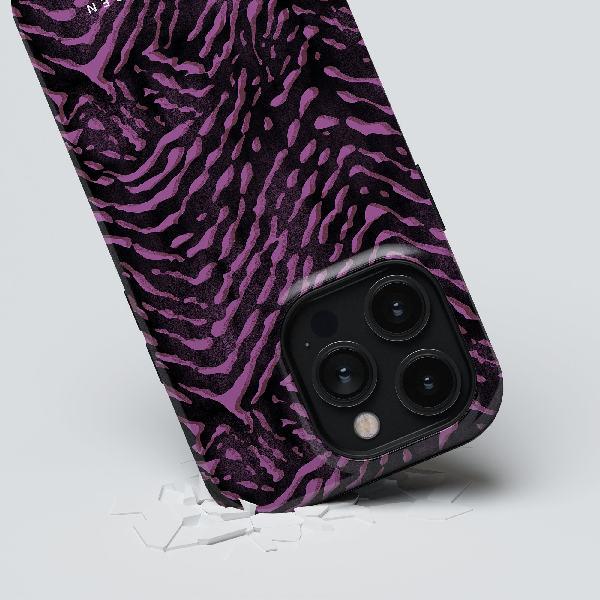 Indigo Stripes - Magsafe Tough Case - Roar Sweden