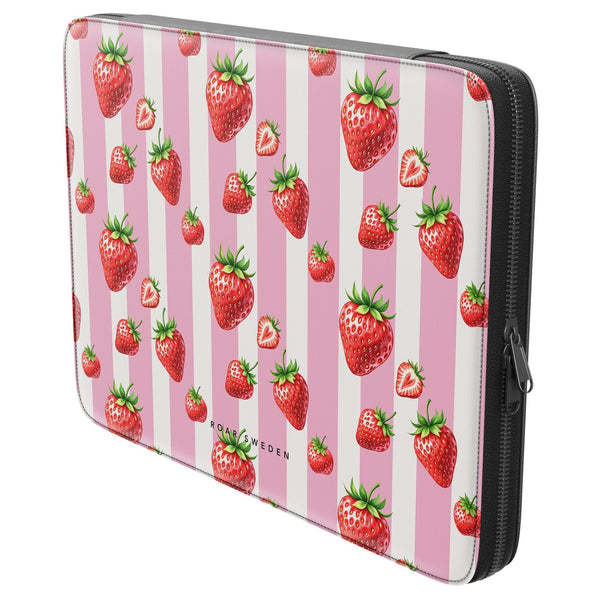 Strawberry Milk - Laptopfodral